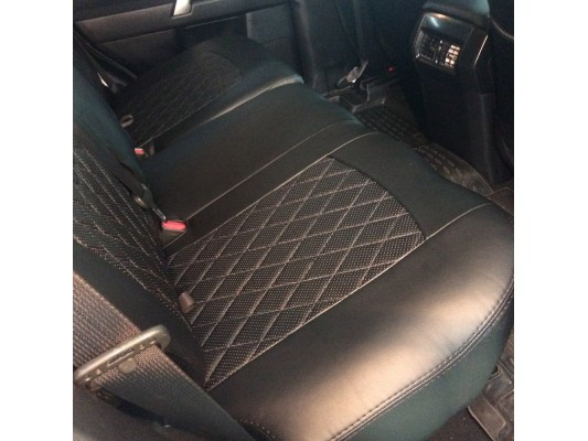 Авточехлы на Toyota Land Cruiser Prado 150 Авточехлы на Toyota Land Cruiser Prado 150