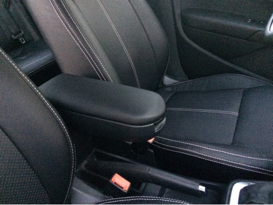 Каркасные авточехлы на Volkswagen Polo Каркасные авточехлы на Volkswagen Polo